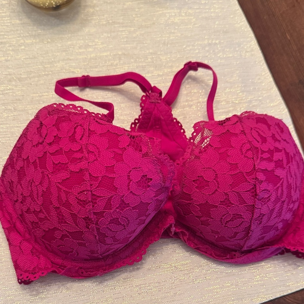 PINK Victoria's Secret Hot Pink Lace Bra